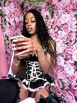 Gorisundari – webcam model profile photo Image 6