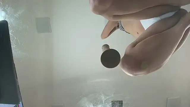 grettabenett_ profile photo Image 14