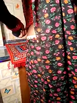 Scripted_Dreams – webcam model profile photo Image 5