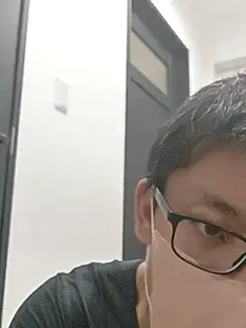 seraphine23 – webcam model profile photo Image 10