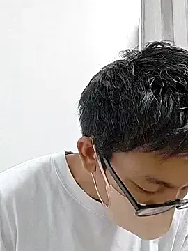 seraphine23 – webcam model profile photo Image 13