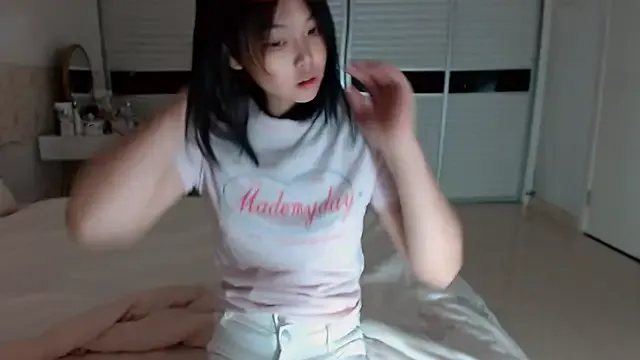 Inked_lorena – webcam model profile photo Image 14