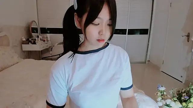 Inked_lorena – webcam model profile photo Image 6