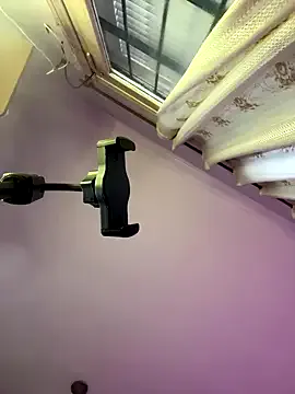 jacques_season – webcam model profile photo Image 17