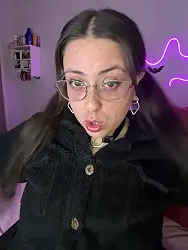 jacques_season – webcam model profile photo Image 5