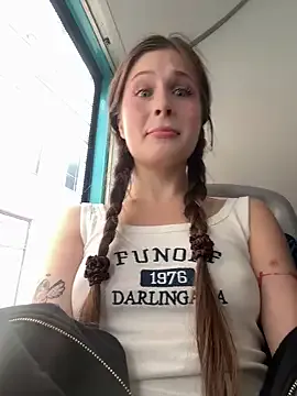 bella__honey – webcam model profile photo Image 14