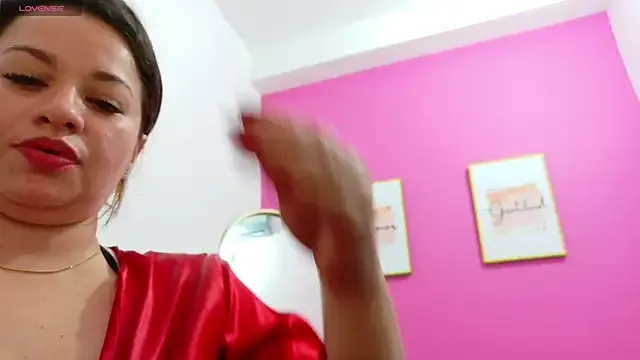 Cutee_Jaan – webcam model profile photo Image 9