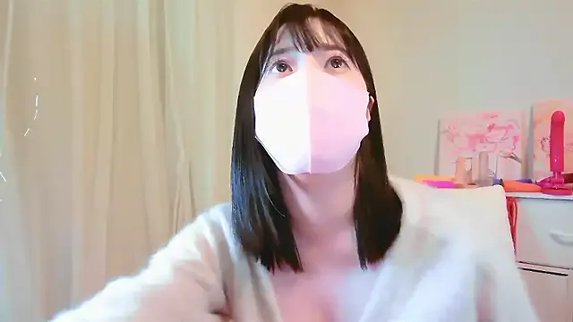 _Alicee_1 – webcam model profile photo Image 18