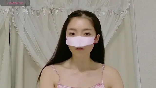 cute00kiara – webcam model profile photo Image 7