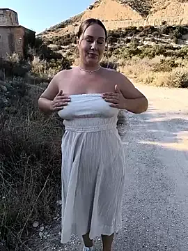 Goldi159 – webcam model profile photo Image 2