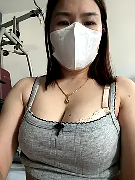 Aurora_-77 – webcam model profile photo Image 2