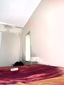 lunagirl13 – webcam model profile photo Image 2