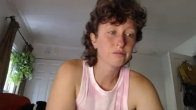 Lana-Grey – webcam model profile photo Image 10