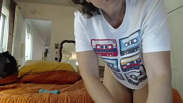 Lana-Grey – webcam model profile photo Image 3