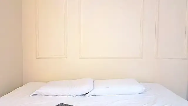 therealbeverlycious – webcam model profile photo Image 7