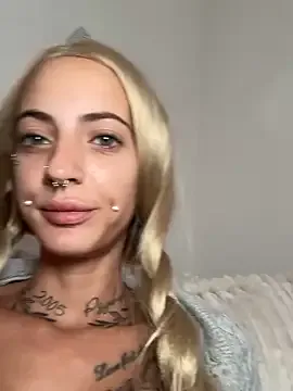 Layla_ly – webcam model profile photo Image 13