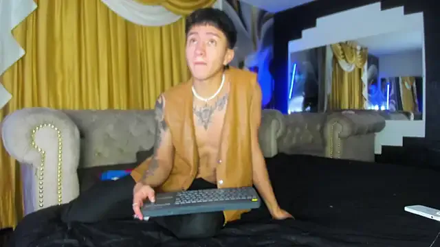 eva_lim – webcam model profile photo Image 4