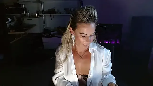 El-Jouri – webcam model profile photo Image 2