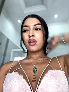 dudu-baby10 – webcam model profile photo Image 2