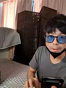 LoLa-69-X – webcam model profile photo Image 4