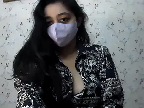 wildtequilla – webcam model profile photo Image 15