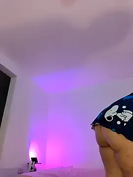 xoxo_sol – webcam model profile photo Image 19