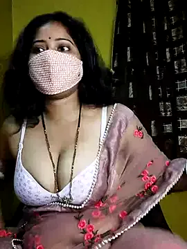 valerie_james3 – webcam model profile photo Image 16