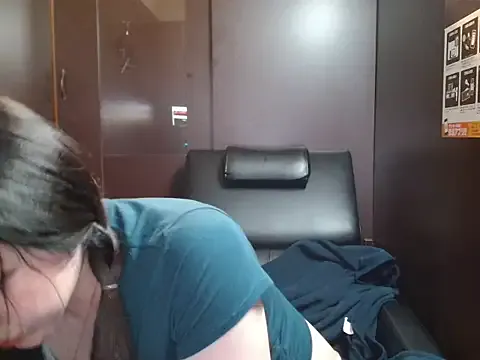 MandyBryson – webcam model profile photo Image 13