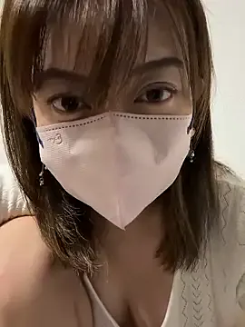 LiliBanger – webcam model profile photo Image 10