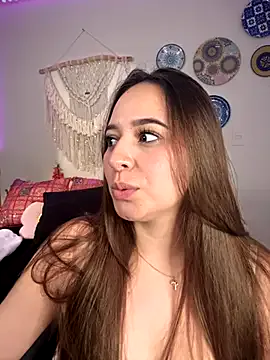 CaseyCumFace – webcam model profile photo Image 19