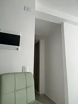 CaseyCumFace – webcam model profile photo Image 9