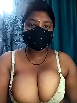 Queen_Shanuu – webcam model profile photo Image 9