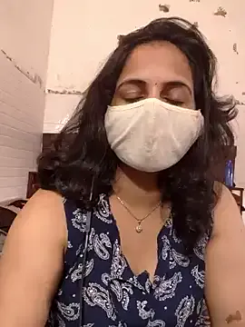 blonde_bigtits – webcam model profile photo Image 10