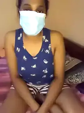 Aurora_-77 – webcam model profile photo Image 2