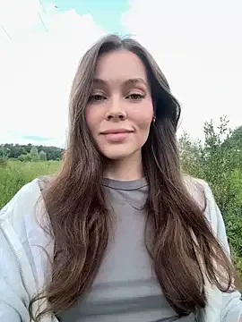 _miss_hinata_ – webcam model profile photo Image 3