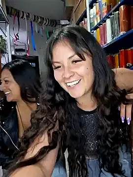 Cute-Simmi69 – webcam model profile photo Image 8