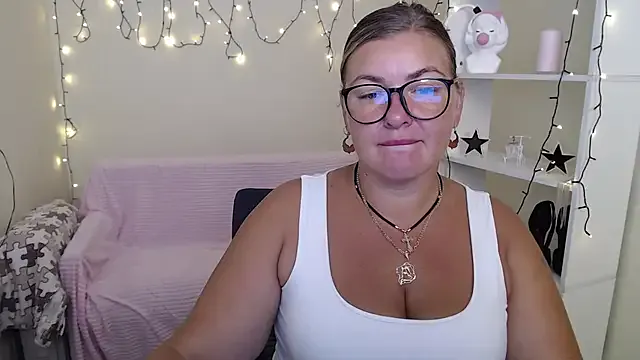 El-Jouri – webcam model profile photo Image 2