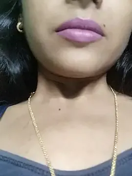 yuki_june – webcam model profile photo Image 10