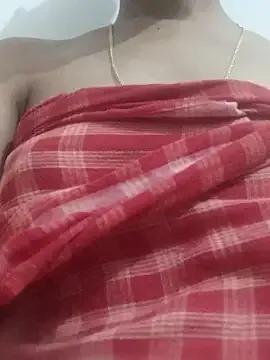 yuki_june – webcam model profile photo Image 15