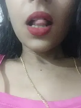 yuki_june – webcam model profile photo Image 17