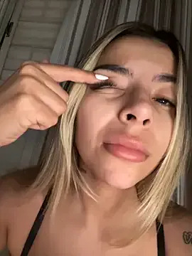 misasakurai – webcam model profile photo Image 12