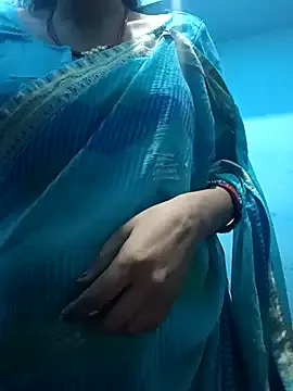 mon1_day – webcam model profile photo Image 3