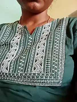 V-Hot-Sweti – webcam model profile photo Image 2