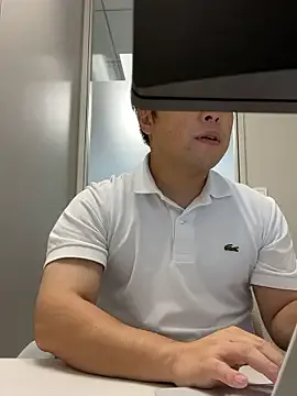 RollDolls – webcam model profile photo Image 19