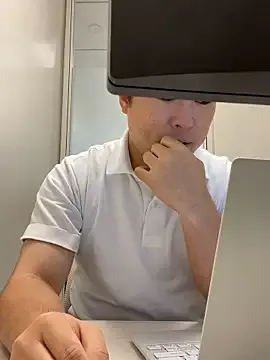 RollDolls – webcam model profile photo Image 6