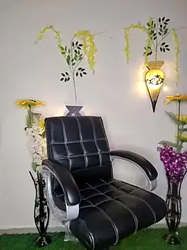 DestinyTurner – webcam model profile photo Image 7