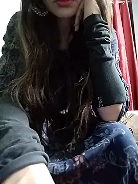 OnlyPragya – webcam model profile photo Image 12