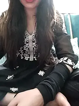 OnlyPragya – webcam model profile photo Image 17