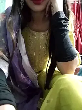 OnlyPragya – webcam model profile photo Image 5