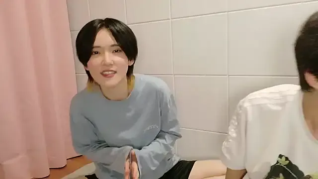 SonY_CaM – webcam model profile photo Image 4